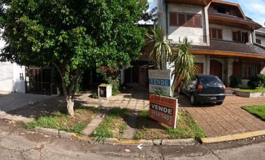 Duplex en Venta Villa Sarmiento / Moron (B145 923)