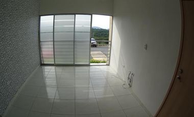 apartamento en venta en la floresta. Cod V19855