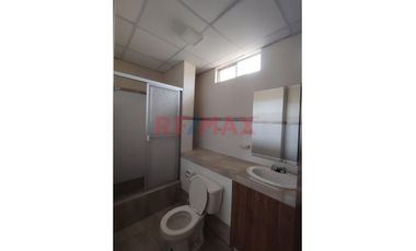 Exclusiva Casa Con Piscina En Alquiler En Loma Linda