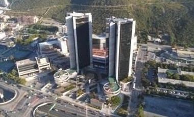 OFICINA RENTA TREBOL PARK