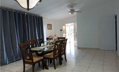 Se vende casa en Terrazas, Brisas del Golf