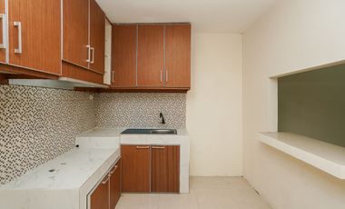 Rumah 3 Kamar 10 Menit ke Plaza Taman Harapan Baru Siap Huni J-39909