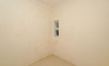 Rumah 3 Kamar 10 Menit ke Plaza Taman Harapan Baru Siap Huni J-39909