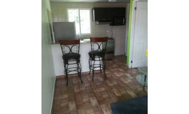 ALQUILO APARTAMENTO AMOBLADO EN CLAYTON 1 REC
