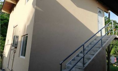 ALQUILO APARTAMENTO AMOBLADO EN CLAYTON 1 REC