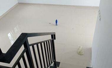rumah di tambun bekasi 2 lantai baru free BPHTB,AJB dan SHM siap huni bebas banjir