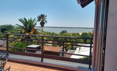 Casa con vista al río en Venta - Paraná