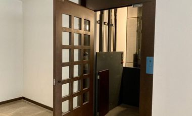 Casa en Venta con acabados de lujo, ubicada en fraccionamiento Gran reserva Lomas de Angelopolis. Cascata. A minutos de Sonata. Alta Plusvalia .