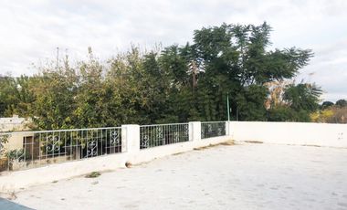 VENTA DE CASA + LOCALES, EXCELENTE UBICACION EN CRUZ DEL EJE -CÓRDOBA