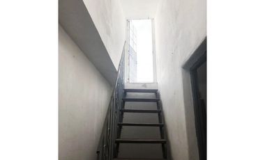 VENTA DE CASA + LOCALES, EXCELENTE UBICACION EN CRUZ DEL EJE -CÓRDOBA