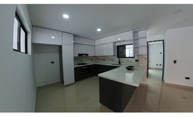 VENTA CASA 190 mts2 LA CEJA SECTOR JARDINES DE LA COLOMBIERE - D
