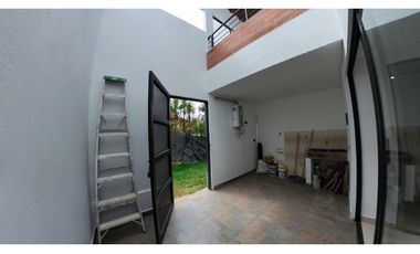 VENTA CASA 190 mts2 LA CEJA SECTOR JARDINES DE LA COLOMBIERE - D