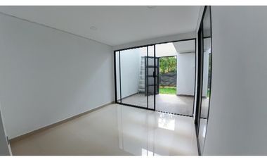 VENTA CASA 190 mts2 LA CEJA SECTOR JARDINES DE LA COLOMBIERE - D