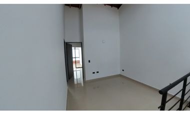 VENTA CASA 190 mts2 LA CEJA SECTOR JARDINES DE LA COLOMBIERE - D