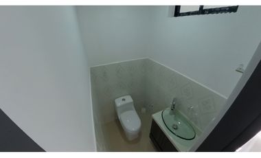 VENTA CASA 190 mts2 LA CEJA SECTOR JARDINES DE LA COLOMBIERE - D