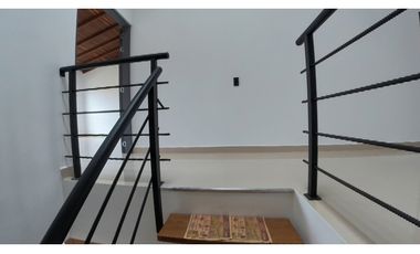 VENTA CASA 190 mts2 LA CEJA SECTOR JARDINES DE LA COLOMBIERE - D