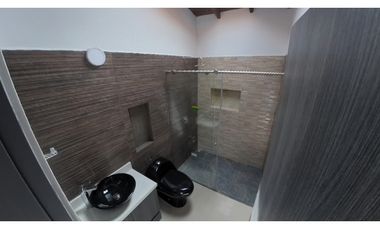 VENTA CASA 190 mts2 LA CEJA SECTOR JARDINES DE LA COLOMBIERE - D
