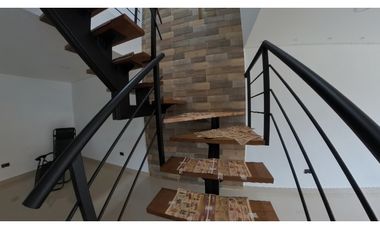 VENTA CASA 190 mts2 LA CEJA SECTOR JARDINES DE LA COLOMBIERE - D