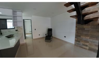 VENTA CASA 190 mts2 LA CEJA SECTOR JARDINES DE LA COLOMBIERE - D