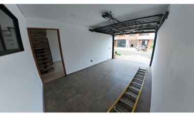 VENTA CASA 190 mts2 LA CEJA SECTOR JARDINES DE LA COLOMBIERE - D