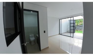 VENTA CASA 190 mts2 LA CEJA SECTOR JARDINES DE LA COLOMBIERE - D