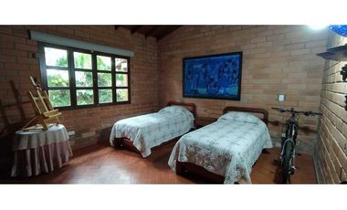 VENTA  DE FINCA EN  AMAG - SUROESTE ANTIOQUEÑO