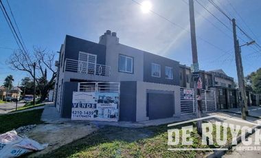 Duplex en venta en Quilmes Oeste