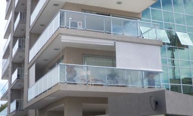 SAN iSIDRO COMO A ESTRENAR, excelente depto en edificio con aminities, piscina, gimnasio equipado a full, sauna, piscina climatizada. COCHERA FIJA. fa