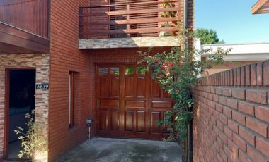 RETASADO CHALET 4 AMBIENTES BARRIO LOS PINARES