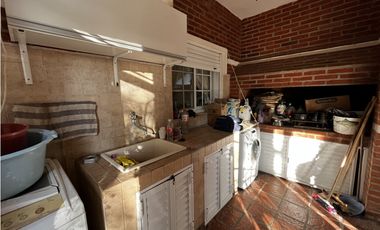 Vendo Casa con pileta en Caseros, Entre Ríos.