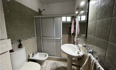 Vendo Casa con pileta en Caseros, Entre Ríos.