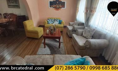 Casa de venta en Plaza del Arte. – código:19256