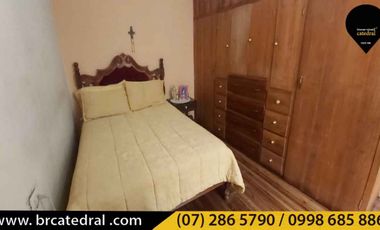 Casa de venta en Plaza del Arte. – código:19256