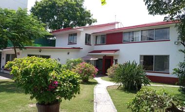 Residencia en renta, Fraccionamiento El Paraje, Jiutepec Morelos.
