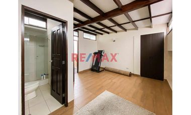 Linda Casa En Alquiler Cerca Al Mar - Chorrillos