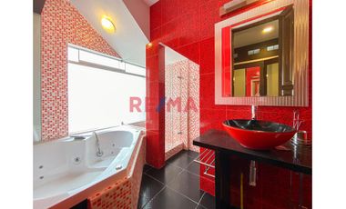 Linda Casa En Alquiler Cerca Al Mar - Chorrillos