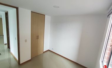 apartamento en arriendo en sector los colegios. Cod A6433