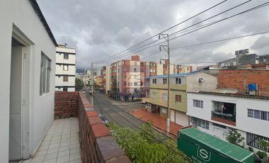 COD. 3190 - SE ARRIENDA APARTAMENTO - BARRIO: CANDILES