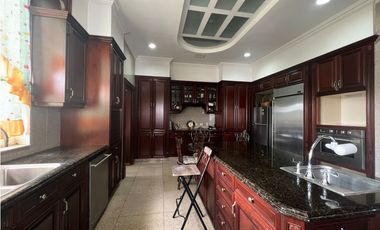 Venta de casa en Betania, Dos Mares