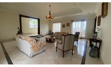 Venta de casa en Betania, Dos Mares