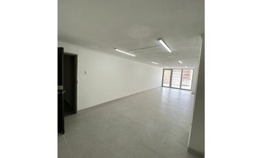 SE VENDE  OFICINA EN MEDELLIN