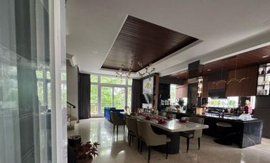 Joglo Rumah Dalam Komplek Dengan Private Pool