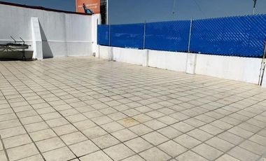 Local con oficinas en Venta, en Gustavo Baz