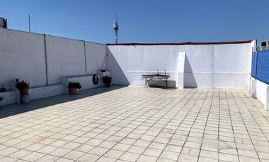 Local con oficinas en Venta, en Gustavo Baz