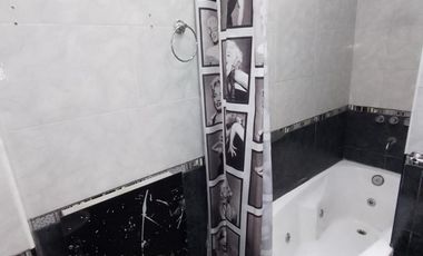 Venta casa multifamiliar Isidro Casanova