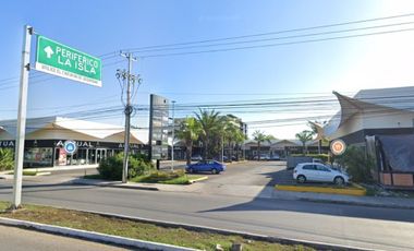 Local de 100m2 en renta Plaza Luxury av Andrés García Lavin Mérida Yucatán