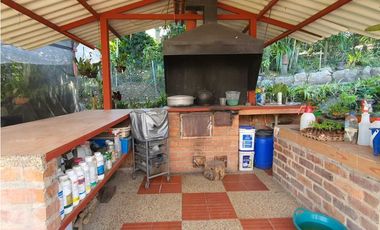 Agradable Finca En Venta rea 19.000 m2 Vda.Santa Barbara Arbeláez.