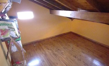 CASA 4 AMBIENTES CON GRAN PARQUE