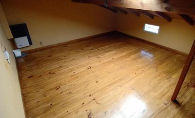 CASA 4 AMBIENTES CON GRAN PARQUE