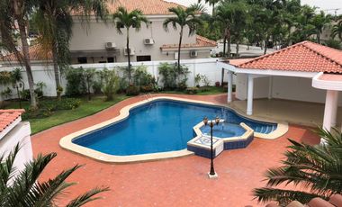 ALQUILO CASA TIPO MANSION EN SAMBORONDON